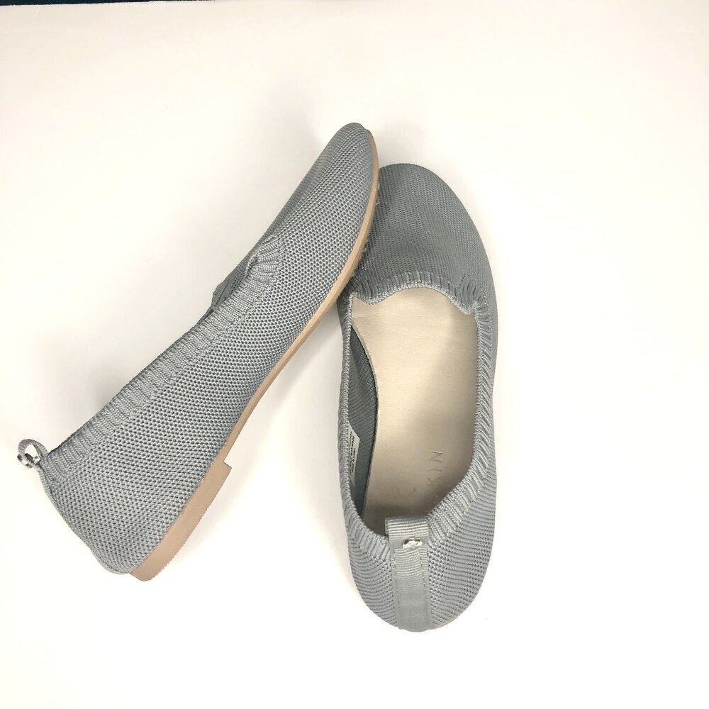Danskin Knit Upper Ballet Flat, Size 6, Blue